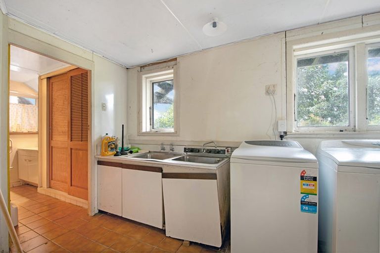 Photo of property in 85 Don Buck Road, Massey, Auckland, 0614