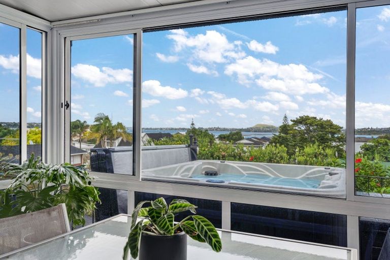 Photo of property in 3/64 Hattaway Avenue, Bucklands Beach, Auckland, 2012