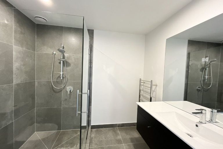 Photo of property in 10/18 Feilding Street, Addington, Christchurch, 8024