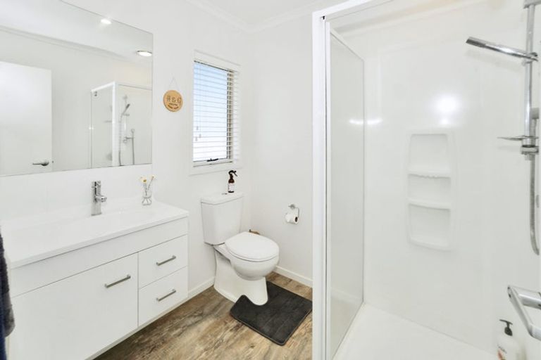 Photo of property in 8a Cannell Farm Drive, Te Puke, 3119