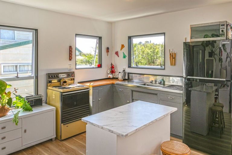 Photo of property in 33 Windsor Drive, Tairua, 3508