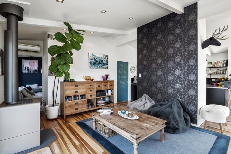 Photo of property in 12 Tyne Road, Forrest Hill, Auckland, 0620