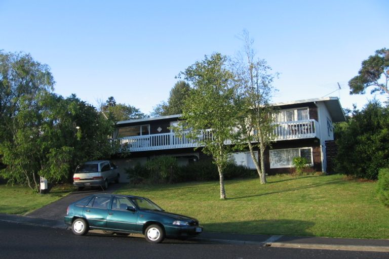 Photo of property in 20 Velma Road, Hillcrest, Auckland, 0627