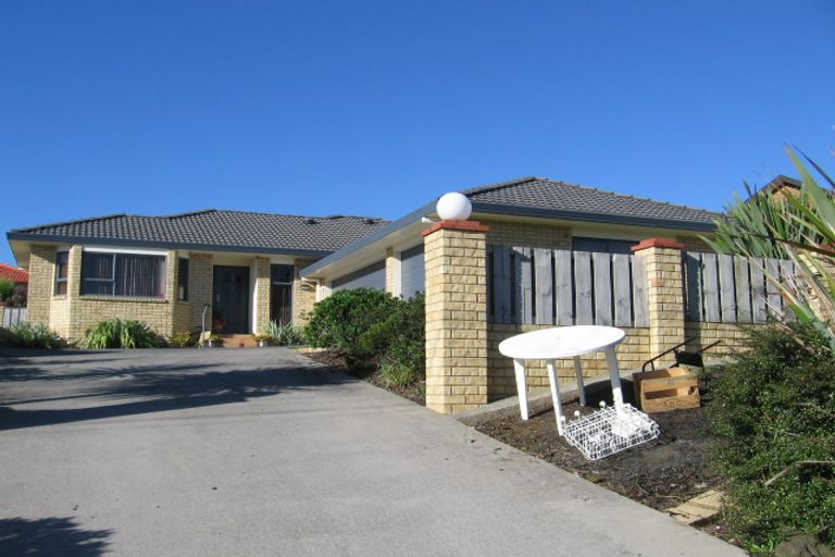 Photo of property in 46 Hetherington Road, Ranui, Auckland, 0612