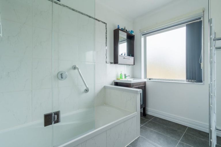 Photo of property in 58 Tokoiti Road, Milton, 9220