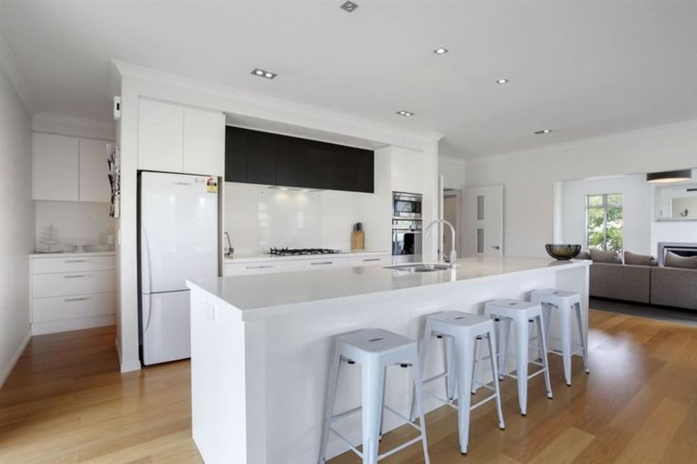 Photo of property in 24 Somerville Crescent, Aidanfield, Christchurch, 8025