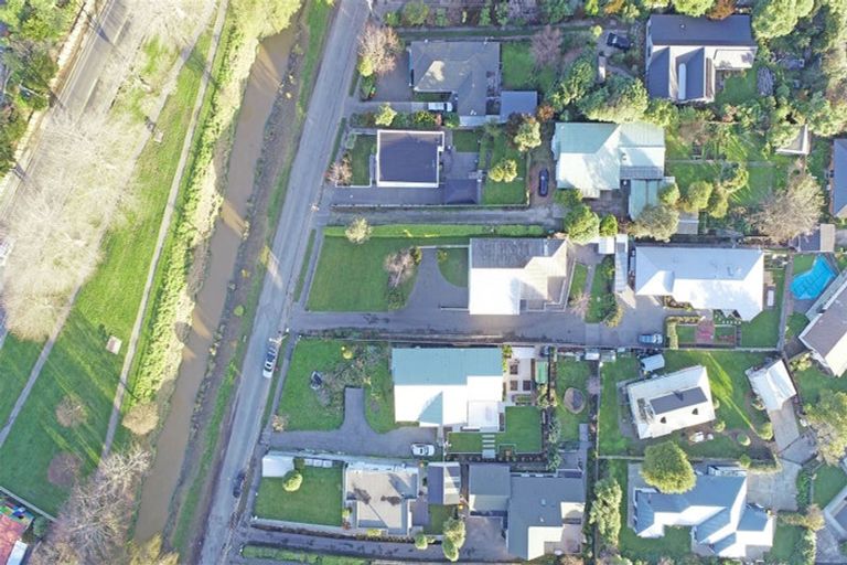 Photo of property in 67 Eastern Terrace, Beckenham, Christchurch, 8023