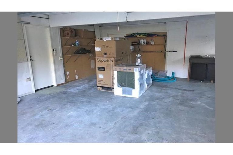 Photo of property in 9 Kiri Place, Mairangi Bay, Auckland, 0630