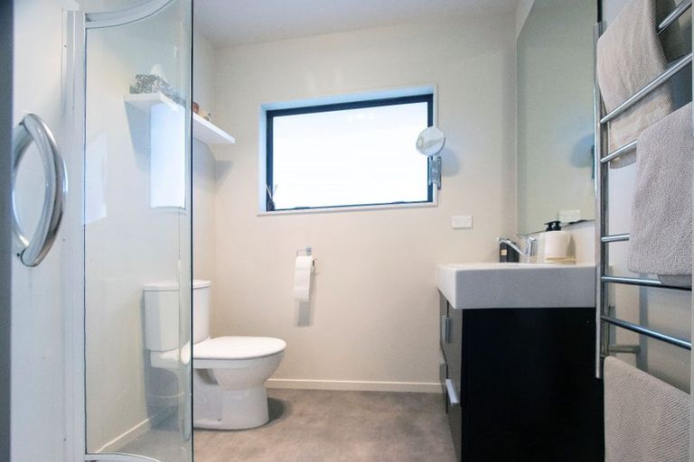 Photo of property in 293 Paremoremo Road, Paremoremo, Auckland, 0632