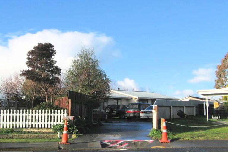 Photo of property in 13 Raleigh Place, Flaxmere, Hastings, 4120