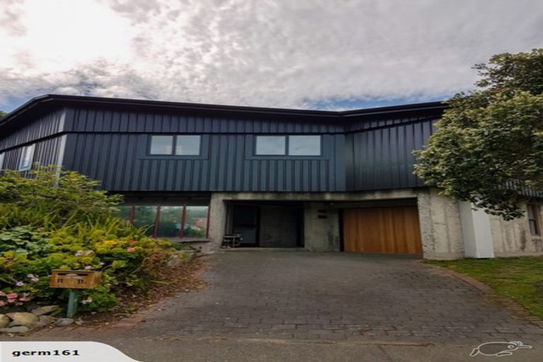 Photo of property in 11/11a Weggery Drive, Waikanae Beach, Waikanae, 5036