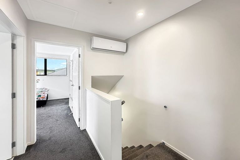 Photo of property in 3/4 Johnston Grove, Taita, Lower Hutt, 5011