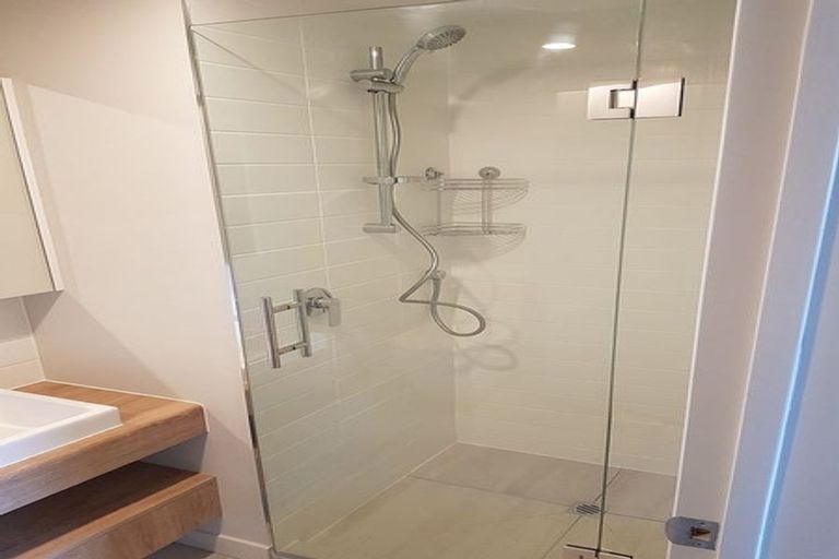 Photo of property in Pinnacle Apartments, W406/160 Victoria Street, Te Aro, Wellington, 6011