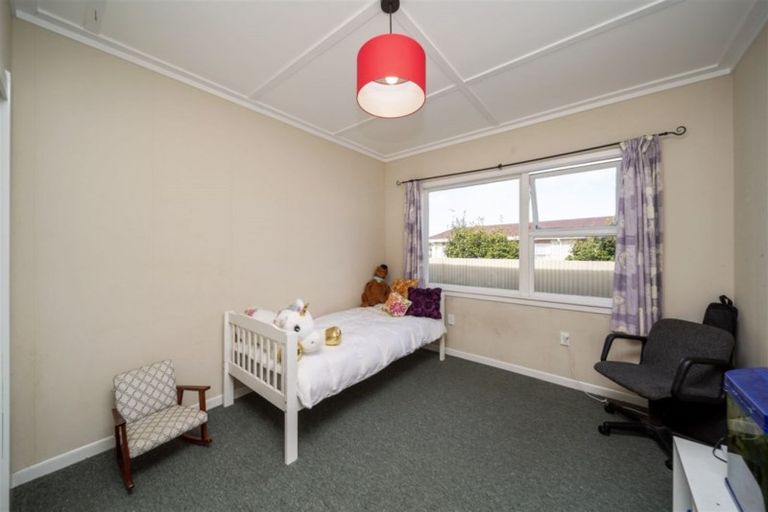 Photo of property in 30 Tauhuri Street, Manaia, 4612