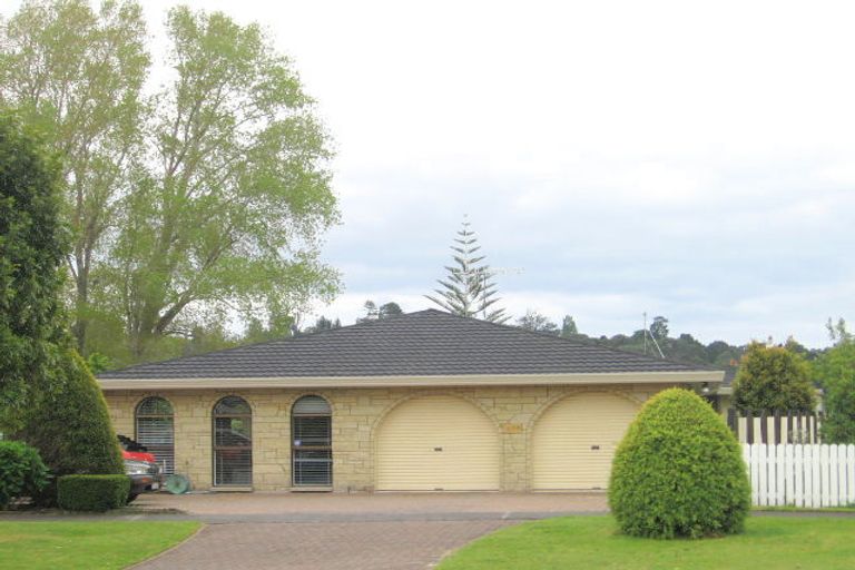 Photo of property in 11 Francis Drive, Katikati, 3129