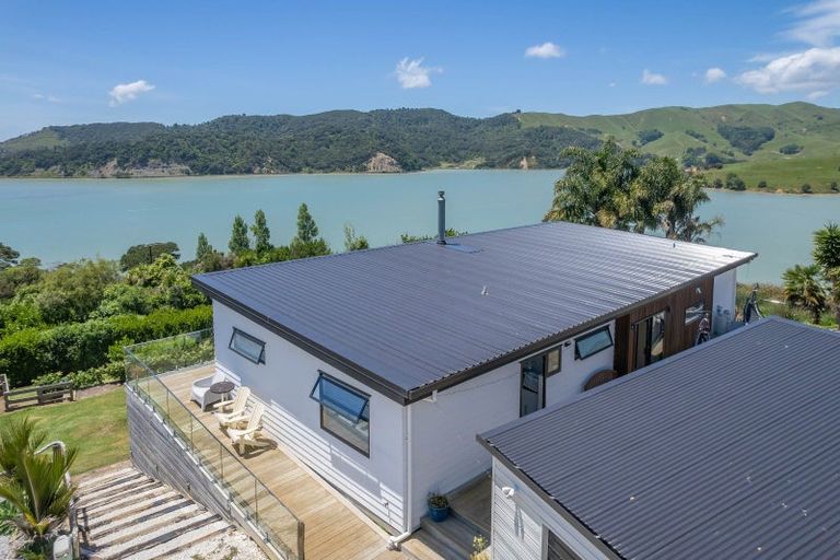 Photo of property in 1111c Te Waitere Road, Taharoa, 3988