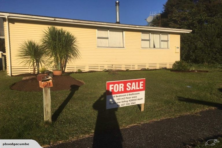 Photo of property in 21 Runuku Grove, Turangi, 3334