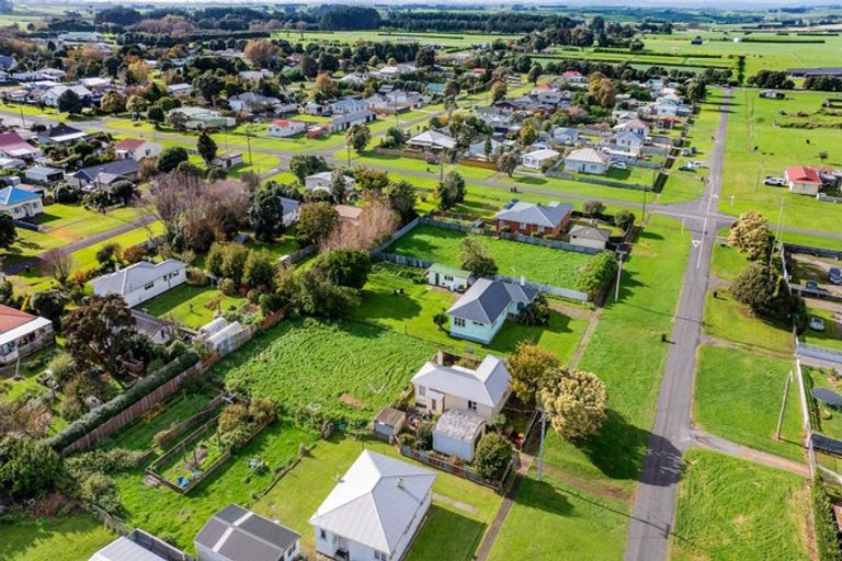 Photo of property in 53 Kapuni Street, Manaia, 4612