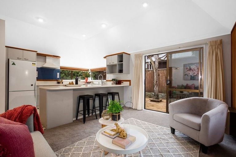 Photo of property in 4 Eclipse Lane, Whitby, Porirua, 5024