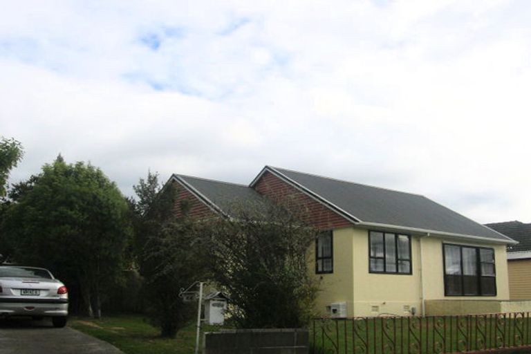 Photo of property in 54 Guthrie Street, Waterloo, Lower Hutt, 5011