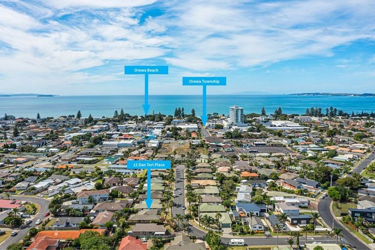 Photo of property in 12 Dan Tori Place, Orewa, 0931