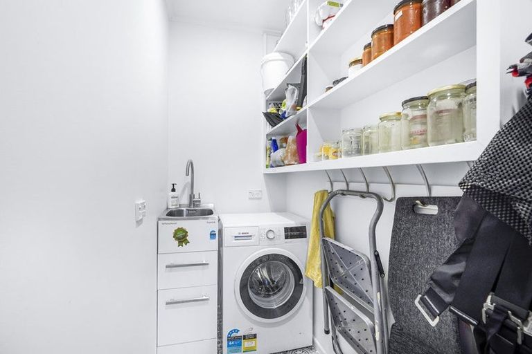 Photo of property in 15 Glenview Terrace, Glenview, Hamilton, 3206