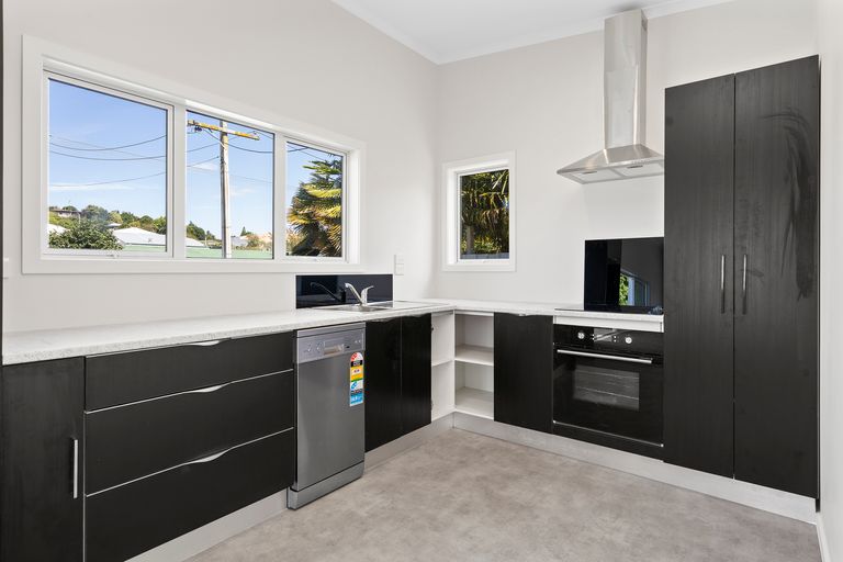 Photo of property in 11 Little Street, Tirau, 3410