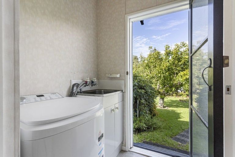 Photo of property in 64 Kon Tiki Road, Whiritoa, Whangamata, 3691