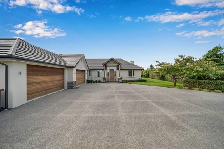 Photo of property in 8 Rotherham Drive, West Melton, 7618