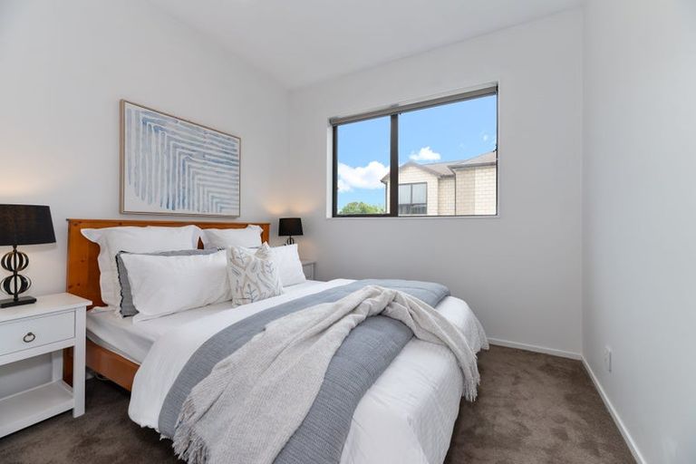 Photo of property in 74b Stamford Park Road, Mount Roskill, Auckland, 1041
