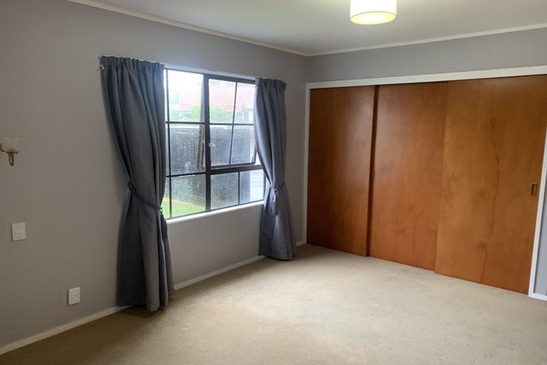 Photo of property in 1 Tudor Court, Paraparaumu Beach, Paraparaumu, 5032