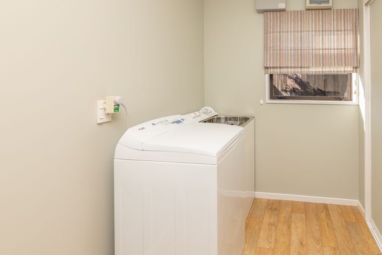 Photo of property in 45 Munro Street, Redwood, Christchurch, 8051