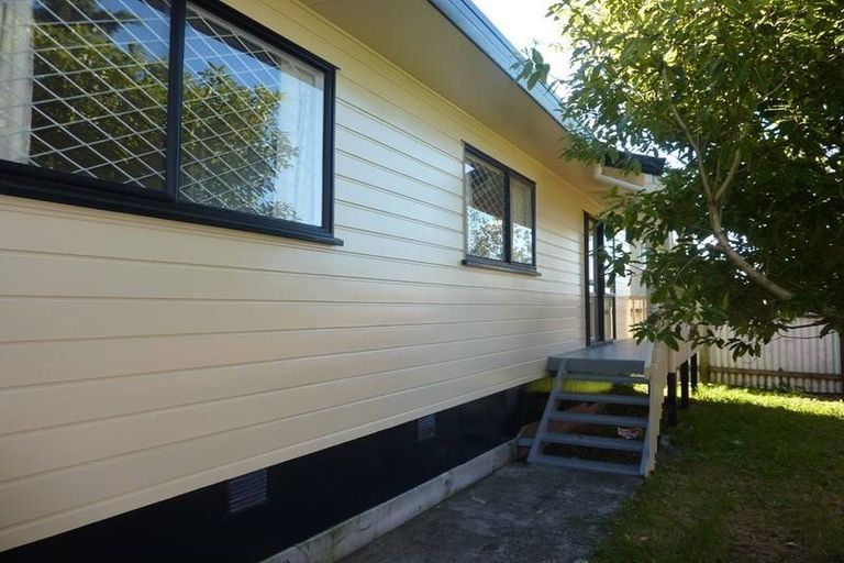 Photo of property in 3/34 Plunket Avenue, Papatoetoe, Auckland, 2104