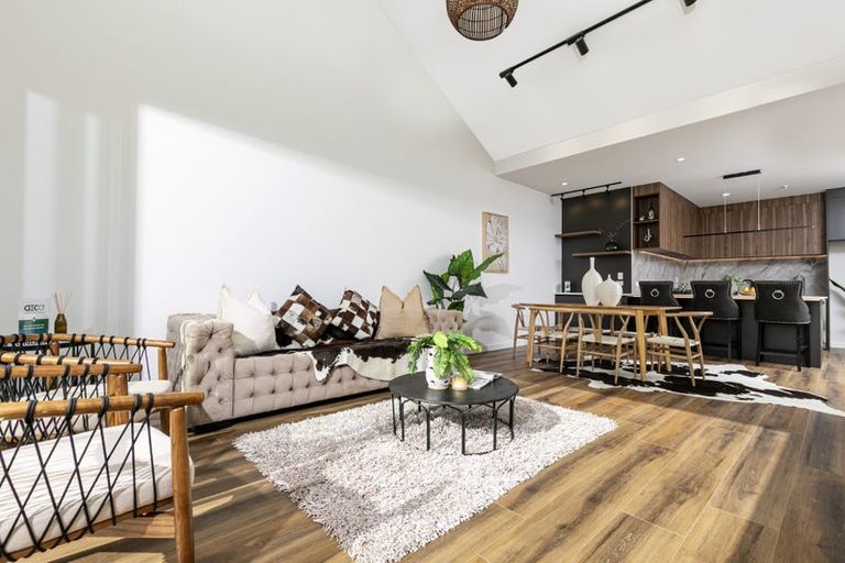 Photo of property in 6 Paihere Street, Huapai, Kumeu, 0810