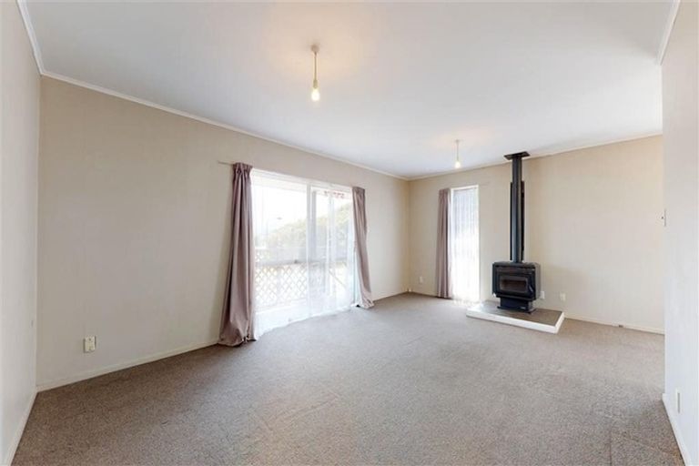 Photo of property in 1 Bunratty Grove, Wainuiomata, Lower Hutt, 5014