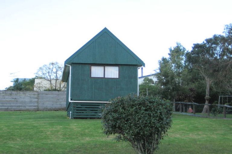Photo of property in 10 Gerontius Lane, Snells Beach, 0920