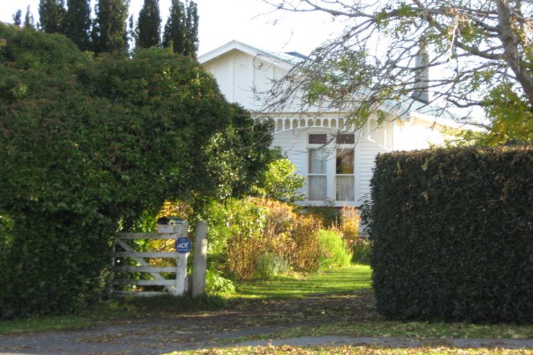 Photo of property in 38 Wentworth Street, East Gore, Gore, 9710