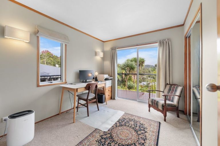 Photo of property in 299 Titirangi Road, Titirangi, Auckland, 0604