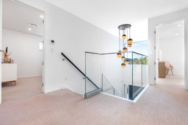 Photo of property in 2/179 Weston Road, St Albans, Christchurch, 8052