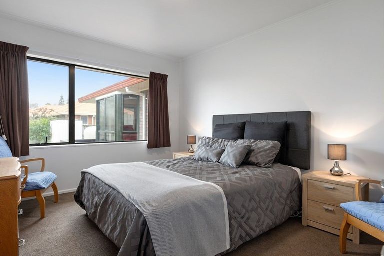 Photo of property in 27 Halcione Close, Flagstaff, Hamilton, 3210