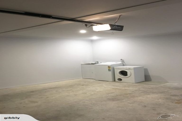 Photo of property in 3b Scotland Place, Hillcrest, Hamilton, 3216