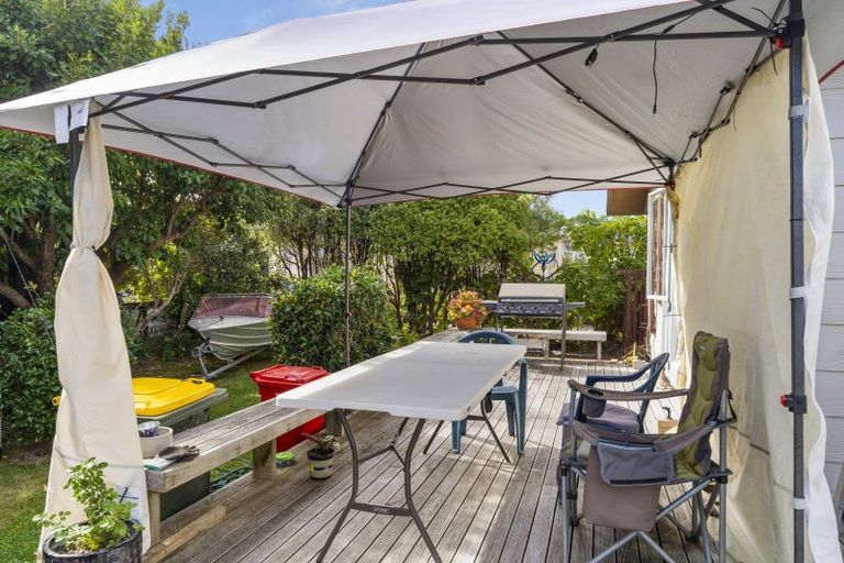 Photo of property in 27a Iti Street, Otaki, 5512