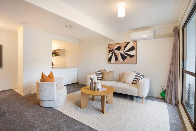 Photo of property in 4a Makatote Grove, Churton Park, Wellington, 6037