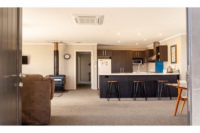 Photo of property in 15 Greenfield Place, Twizel, 7901