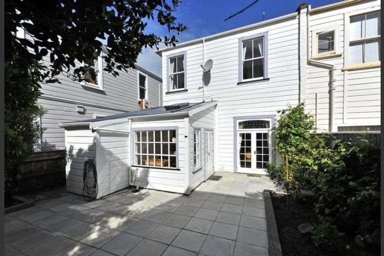 Photo of property in 86 Tinakori Road, Thorndon, Wellington, 6011