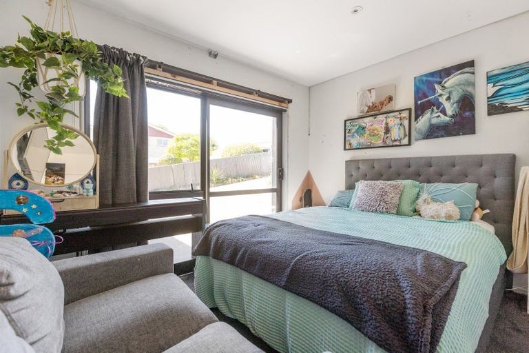 Photo of property in 32a Aubrey Street, New Plymouth, 4310