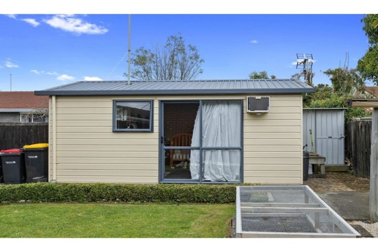 Photo of property in 19 Townshend Crescent, Halswell, Christchurch, 8025