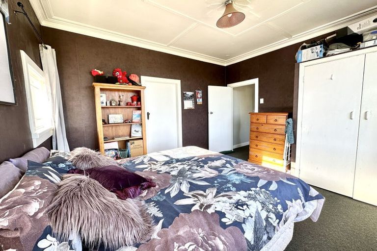 Photo of property in 186 Morton Street, Strathern, Invercargill, 9812
