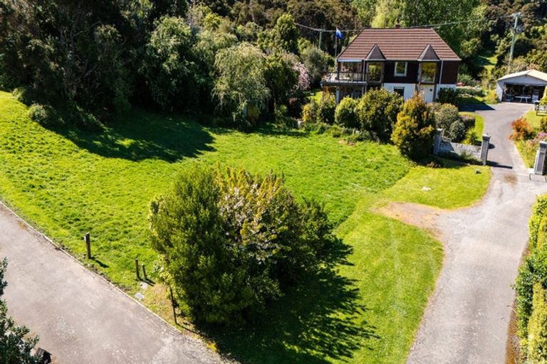 Photo of property in 29 Settlers Hill, Akaroa, 7520