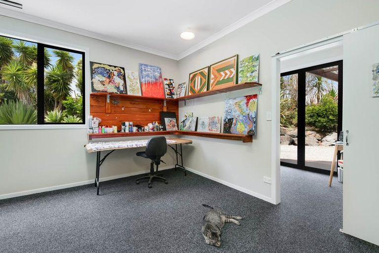 Photo of property in 71 Goodall Road, Snells Beach, 0920